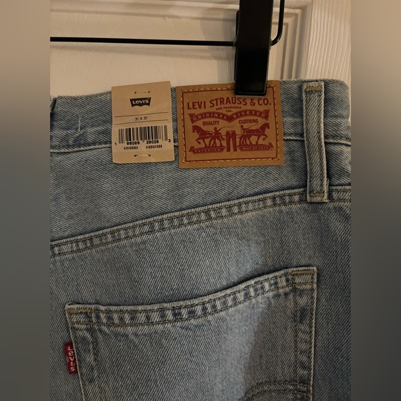 Levi's 94’ Baggy Women's Light Blue Straight Leg Jeans - Picture 6 of 11